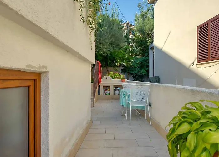Apartmán Tina With Terrace